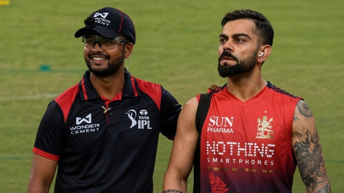 Kohli met his worldcup mate who standing as umpire in IPL 
