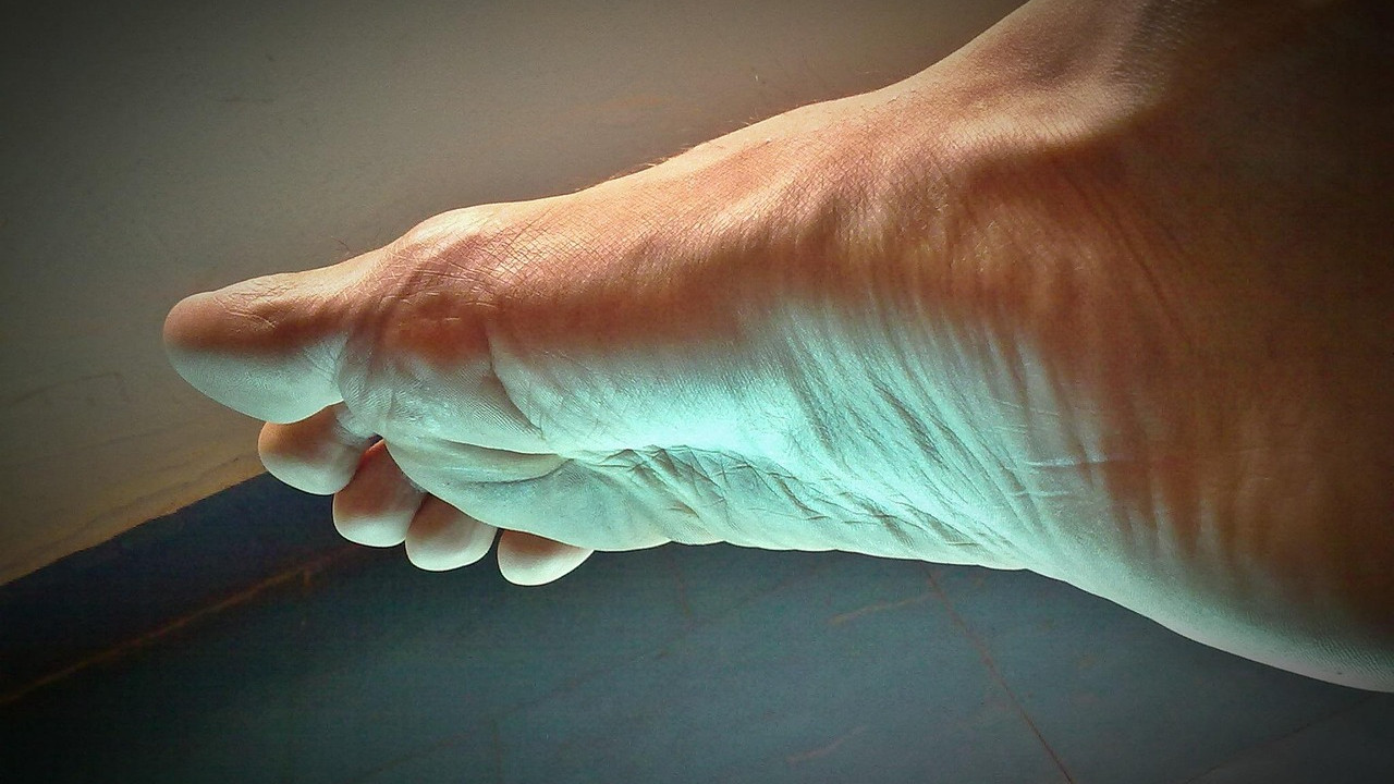 Changes in feet should not neglect