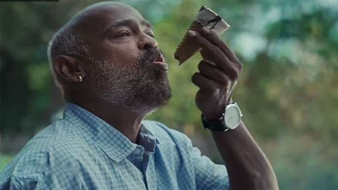 Kambli Dinshaws Ad Faces Criticism Over Marketing Tactics