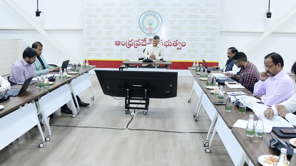 Chandrababu reviews on RTGS