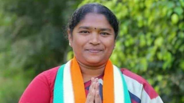 Seethakka inaugurates mother feeding ceter