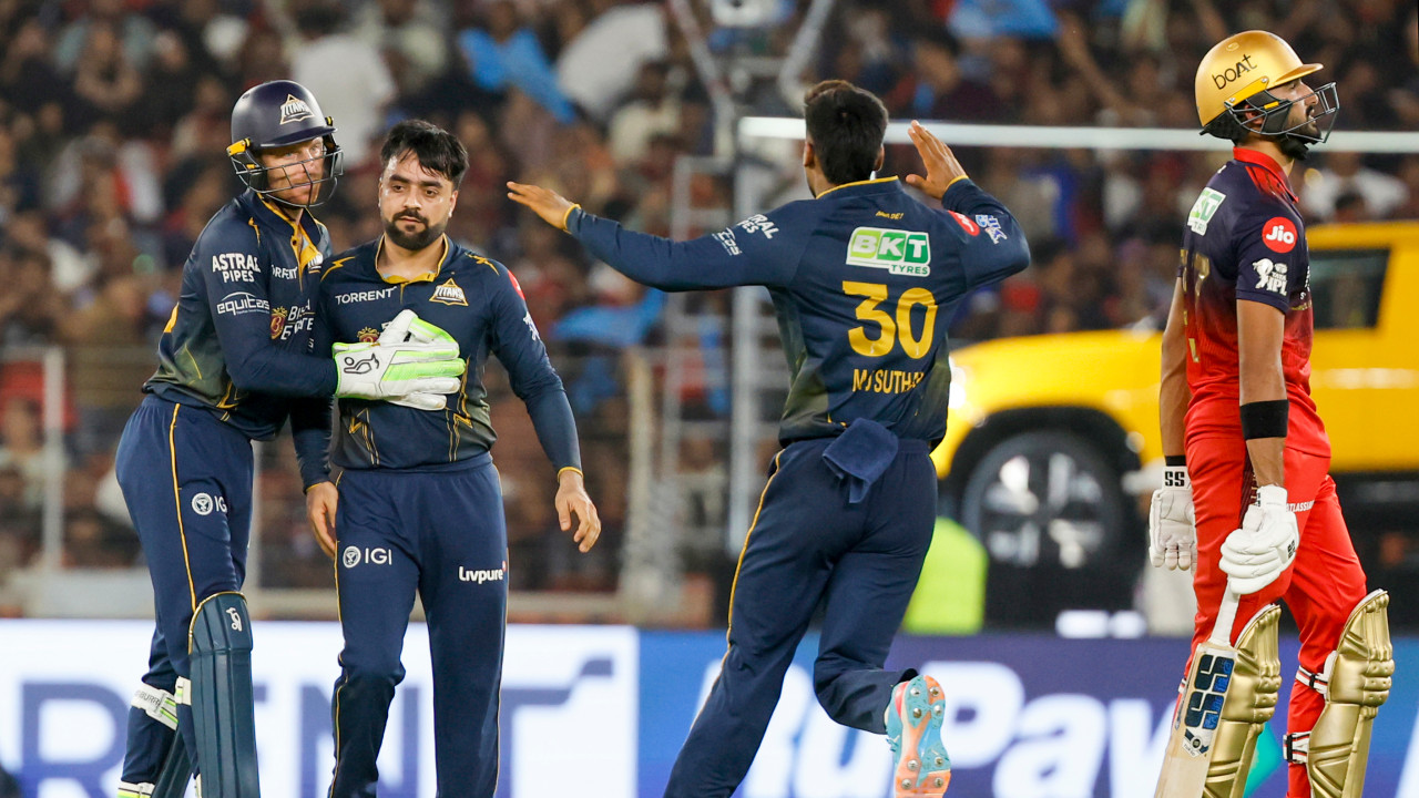 RCB all out for 155 runs against Gujarat Titans