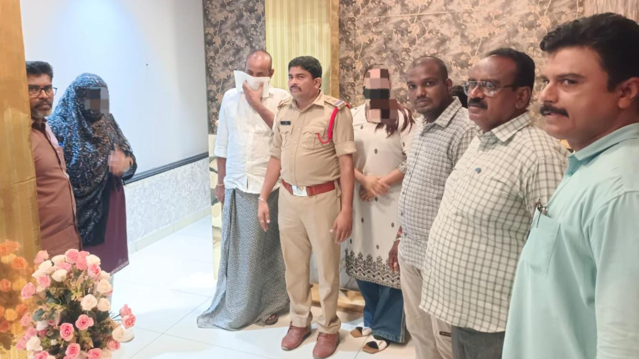 Guntur Massage Center Prostitution Racket Busted Four Arrested