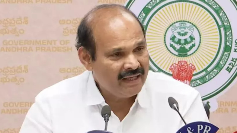 Parthasathi fires on Jagan and YSRCP