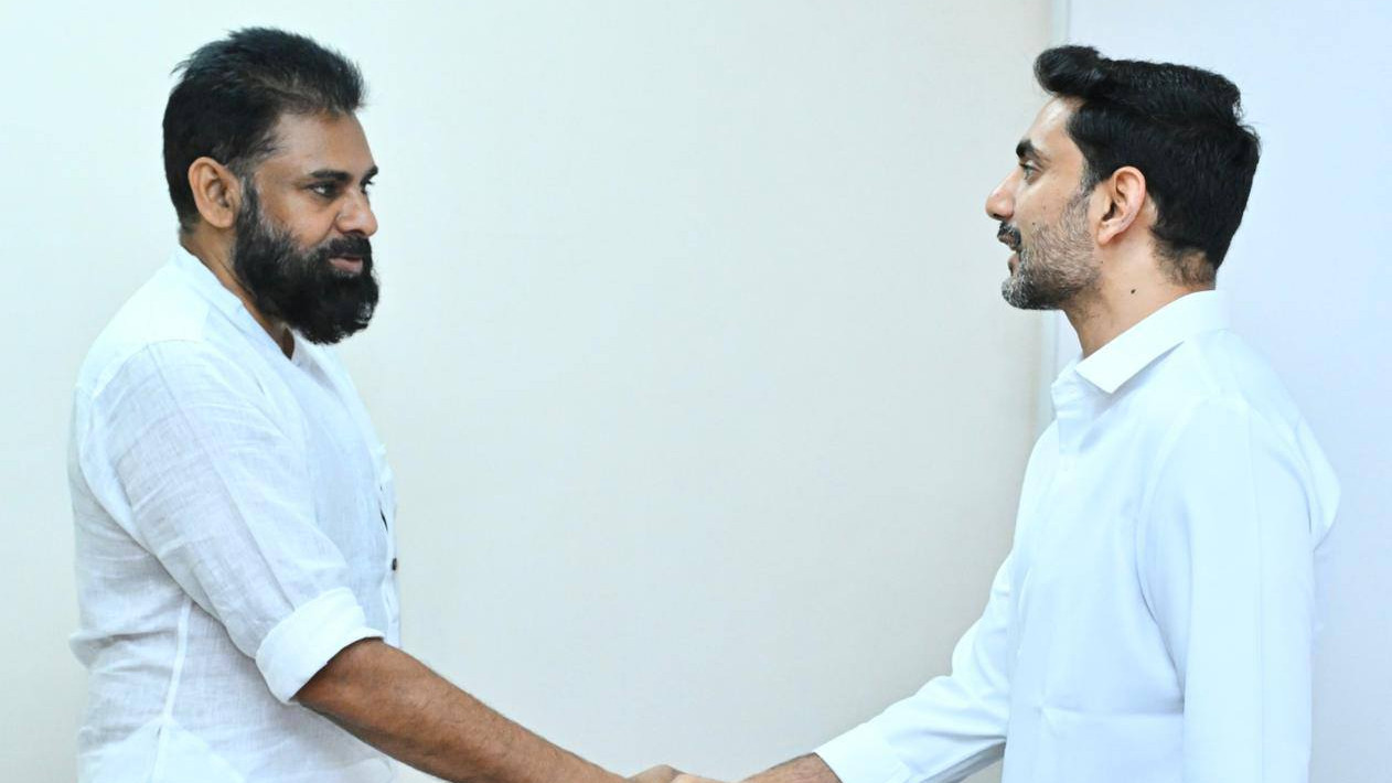 Pawan Kalyam appreciates Nara Lokesh state seen better 10th class results
