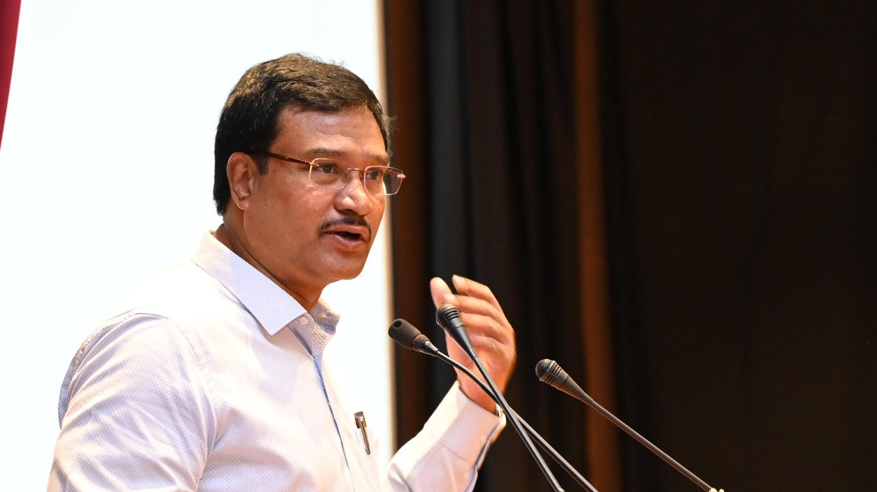 Sudhakar Reddy Disputes Lake Existence Hydra Commissioner Responds