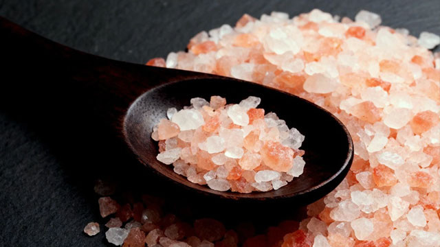Pink Salt vs White Salt Know the Facts