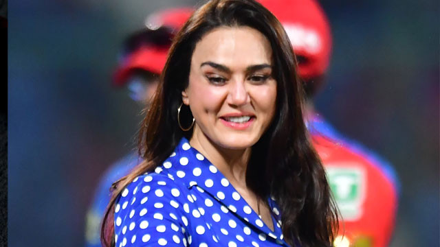 Preity Zinta comforts injured fan invites to next match