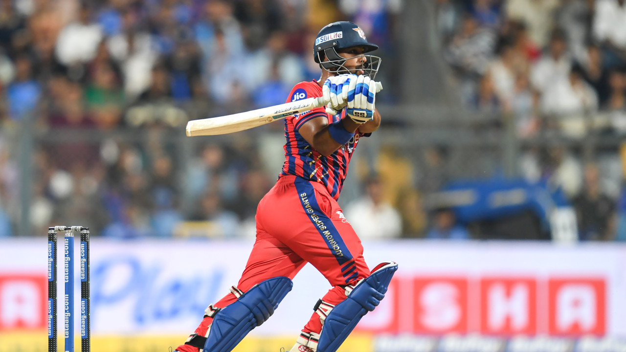 Nicholas Pooran Blitz Leads Lucknow to Huge Total Against Mumbai