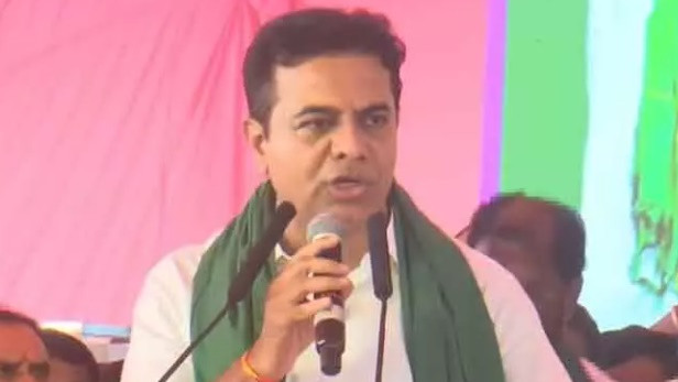 KTR Slams Congress Government at Rythu Sangrama Sadassu