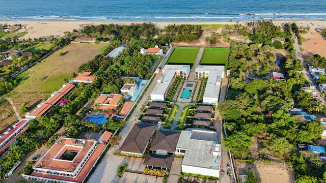 AIADMK MLAs Shifted to Puducherry Resort Amid Tamil Nadu Government Formation Uncertainty