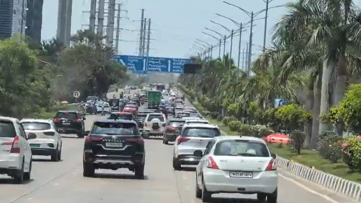 Revanth Reddy Convoy Travels in Normal Traffic