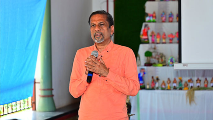 Sridhar Vembu Calls for President Rule in Tamil Nadu