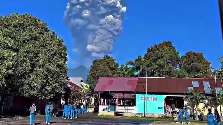 Mount Dukono Erupts in Indonesia Kills Three