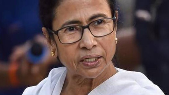 Mamata Banerjee calls for united fight against BJP