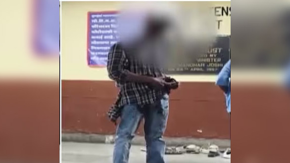 Rohit Pawar Mumbai Man Stands Talking on Phone with Knife in Head
