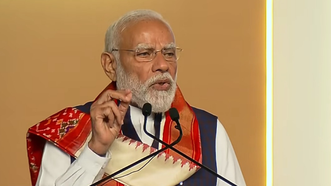 Narendra Modi Asks People Not to Buy Gold for a Year