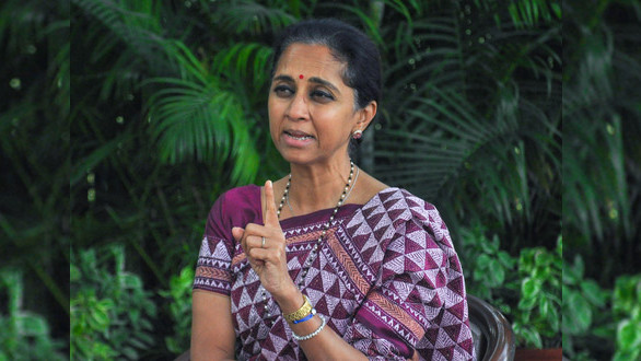 Supriya Sule Car Accident on Expressway Narrow Escape for MP