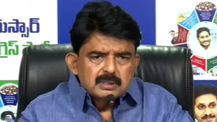 Perni Nani Questions Green Belt Near Chandrababu Naidu House