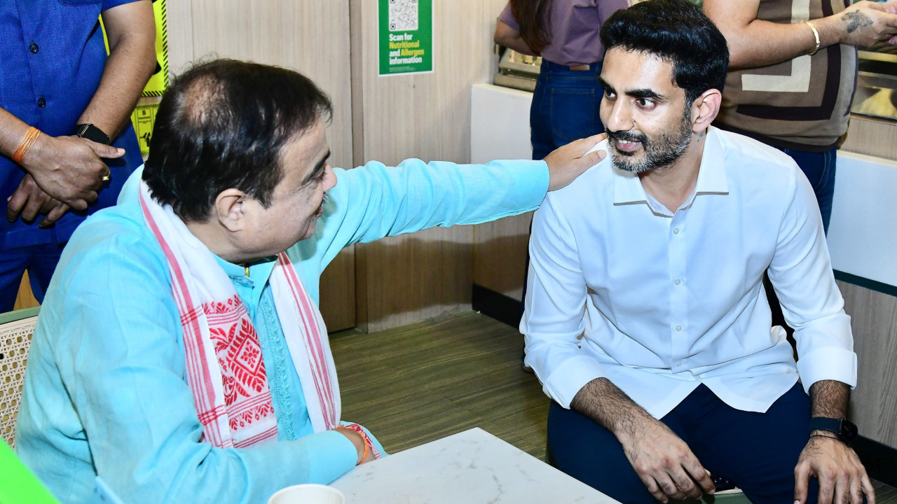 Nara Lokesh Delighted to Meet Highway Man of India Nitin Gadkari