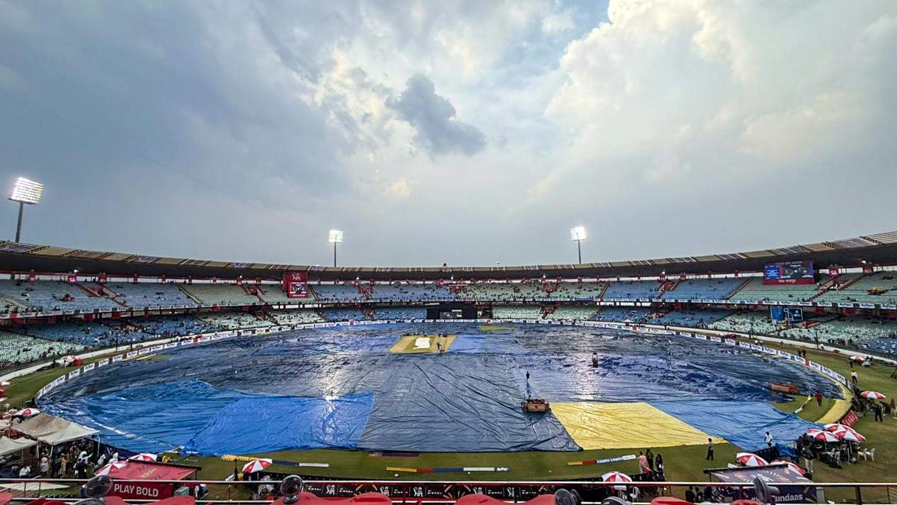 RCB KKR Match Delayed Due to Rain in Raipur