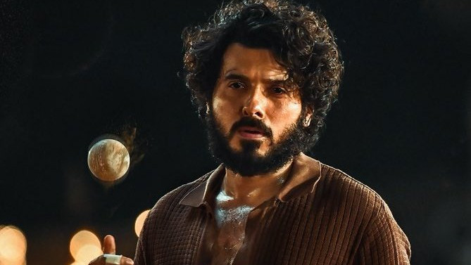 Divyenndu Sharma as RamBujji Glimpse Released From Peddi