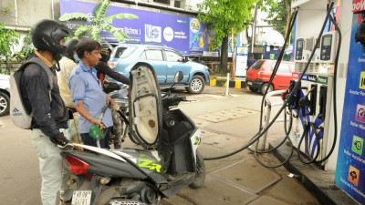Petrol Diesel Prices Likely to Increase Rs 10 per Liter
