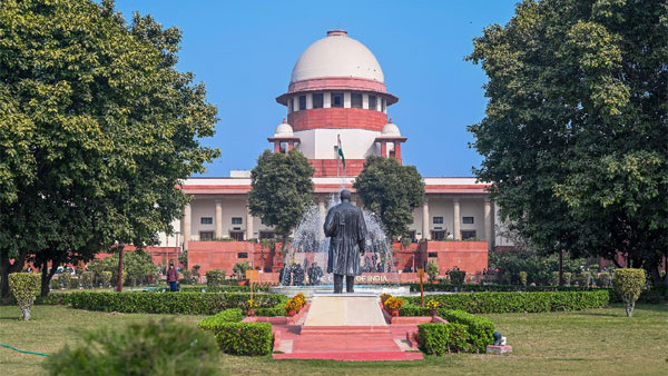 Supreme Court refuses to hear PIL on temple priests wages