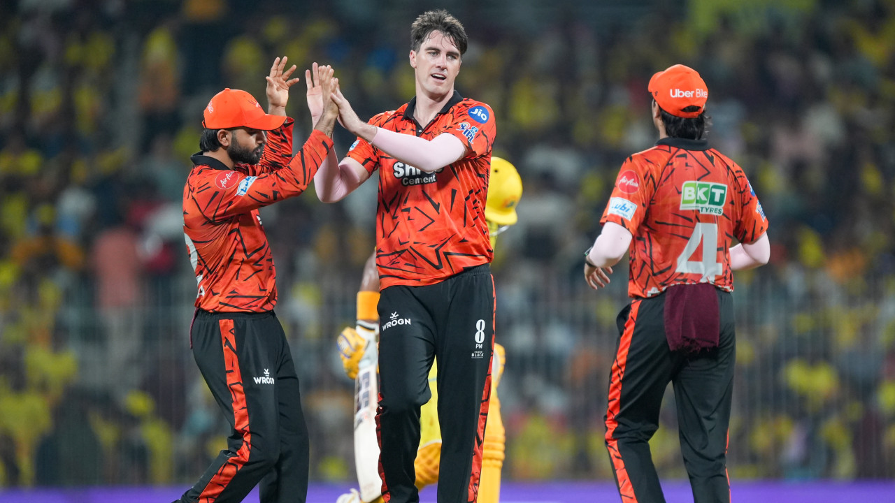 Pat Cummins Shines as SRH Restricts CSK Batters 
