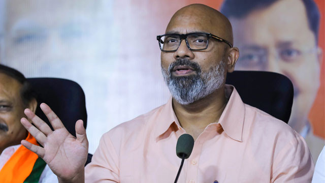 Revanth Reddy May Join BJP Says MP Arvind