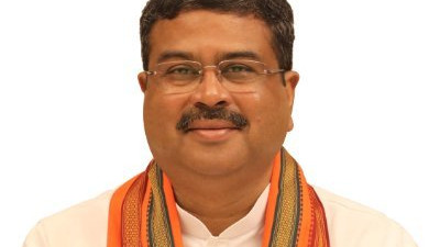 Dharmendra Pradhan Reviews NEET Exam Re Conduct Arrangements