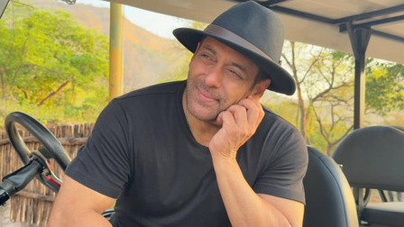 Salman Khan loses cool at paparazzi during hospital visit