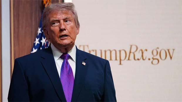 Donald Trump Suffers Setback on Iran War Powers
