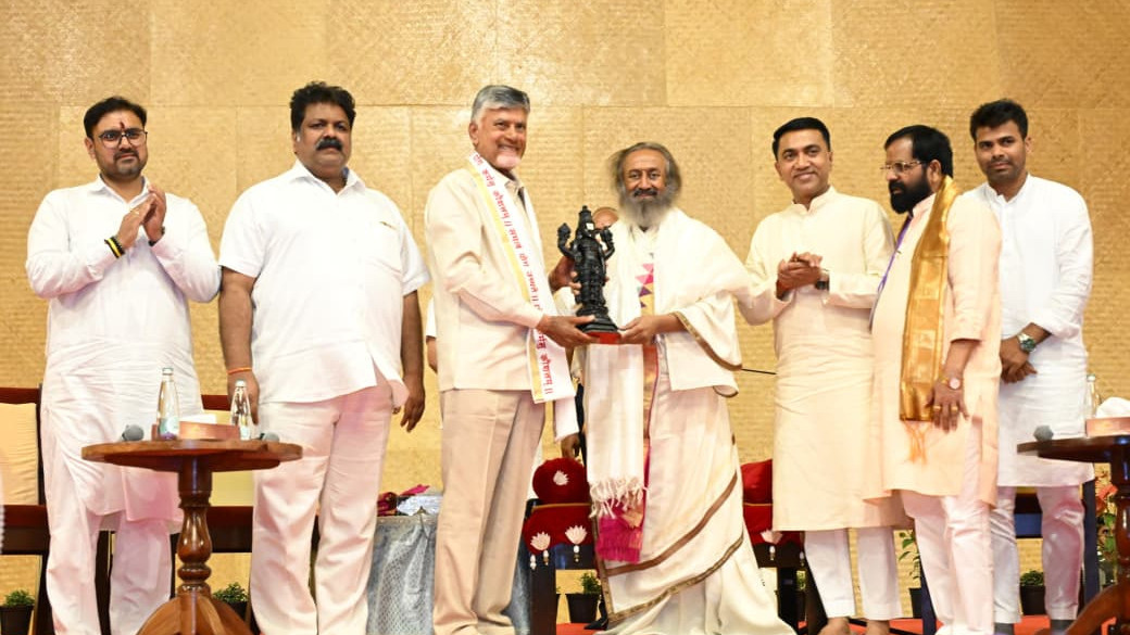 Chandrababu Naidu Wants Art of Living to Work in Andhra Pradesh