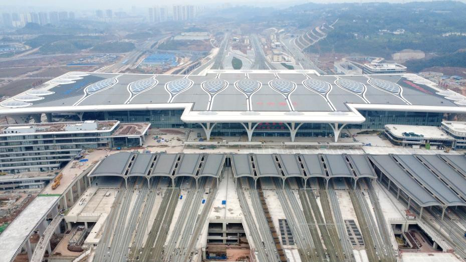 Chongqing East Railway Station Worlds Largest Built in 38 Months with Robots