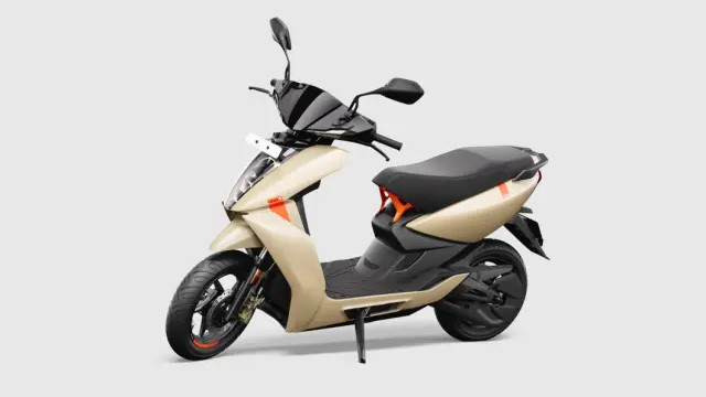 Electric Vehicles Boom India Records 14 Lakh E Bike Registrations