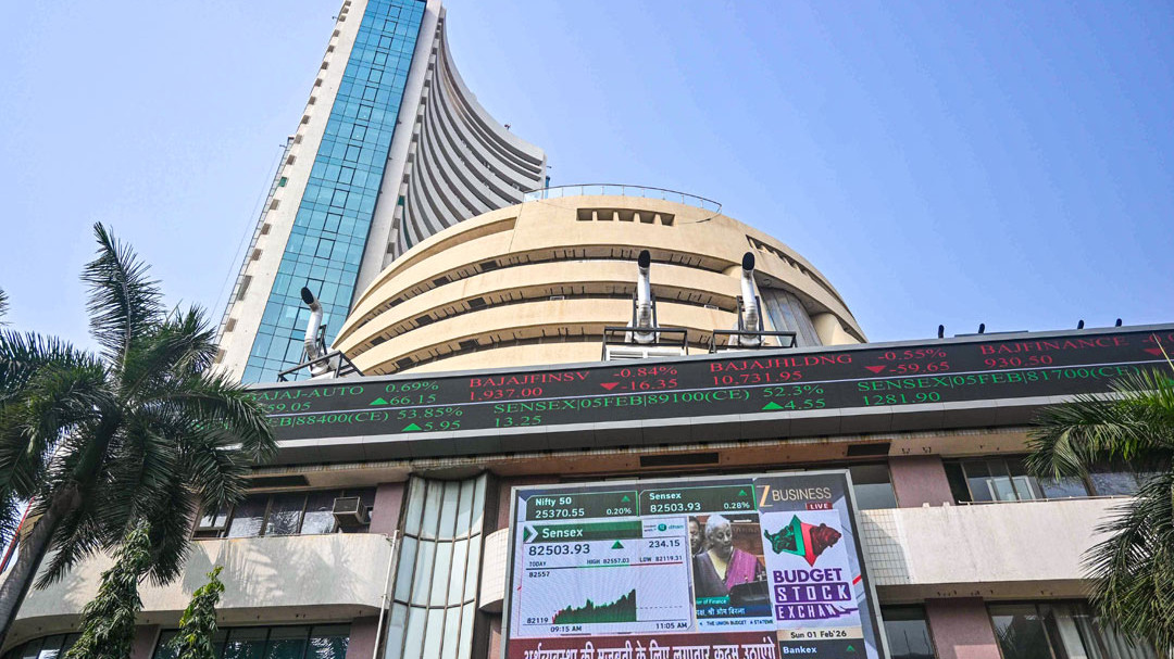 Sensex Nifty Gain Amid US Iran Peace Talk Hopes