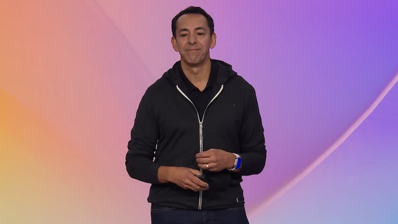 Microsofts Yusuf Mehdi to Depart After 35 Years