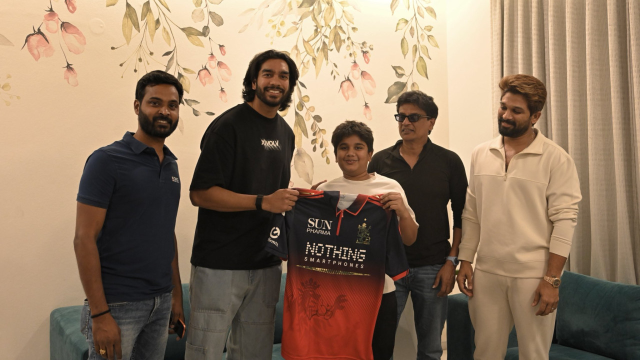 Venkatesh Iyer Gifts Signed RCB Jersey to Allu Arjuns Son Ayaan