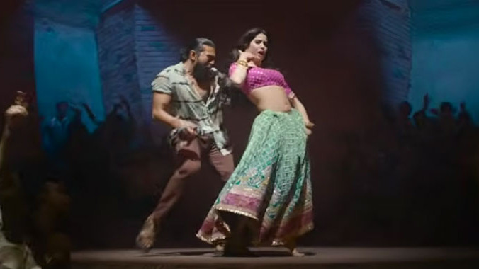Ram Charan Hallallallo song released from Peddi