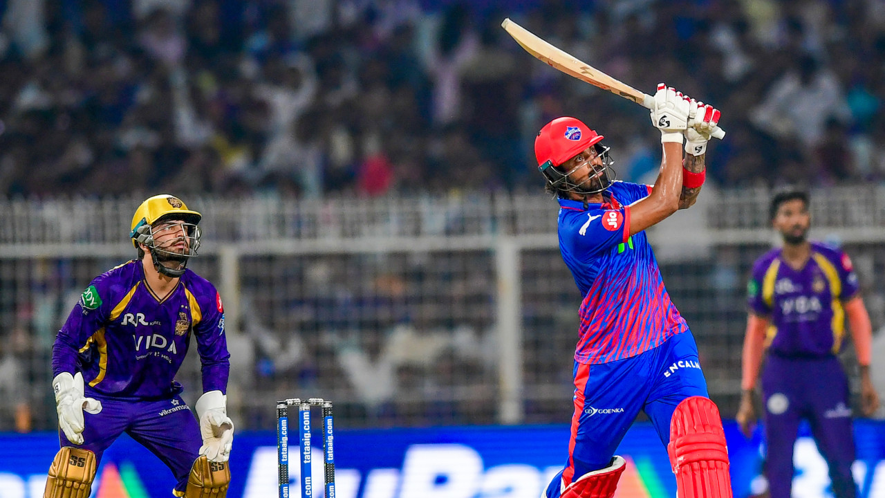 KL Rahul Blitz Helps Delhi Set Big Target Against KKR