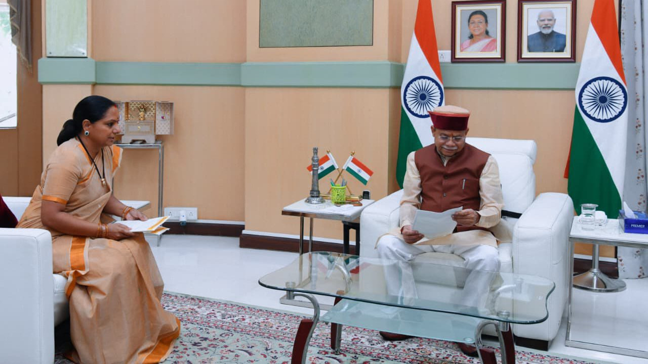 Kavitha Meets Telangana Governor Complains Against Revanth Government