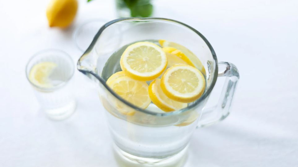 Lemon Juice on Empty Stomach Know the Facts