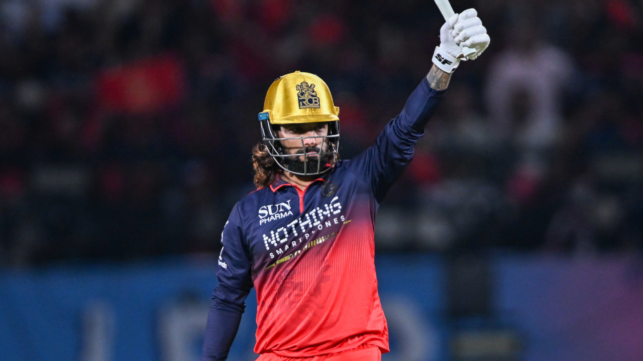 Rajat Patidar Blasts Gujarat Bowlers RCB Scores Big in Qualifier 1