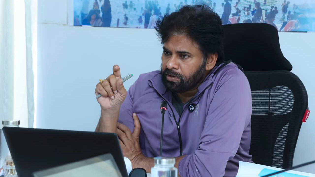Pawan Kalyan Meets Tollywood Producers in Rajahmundry