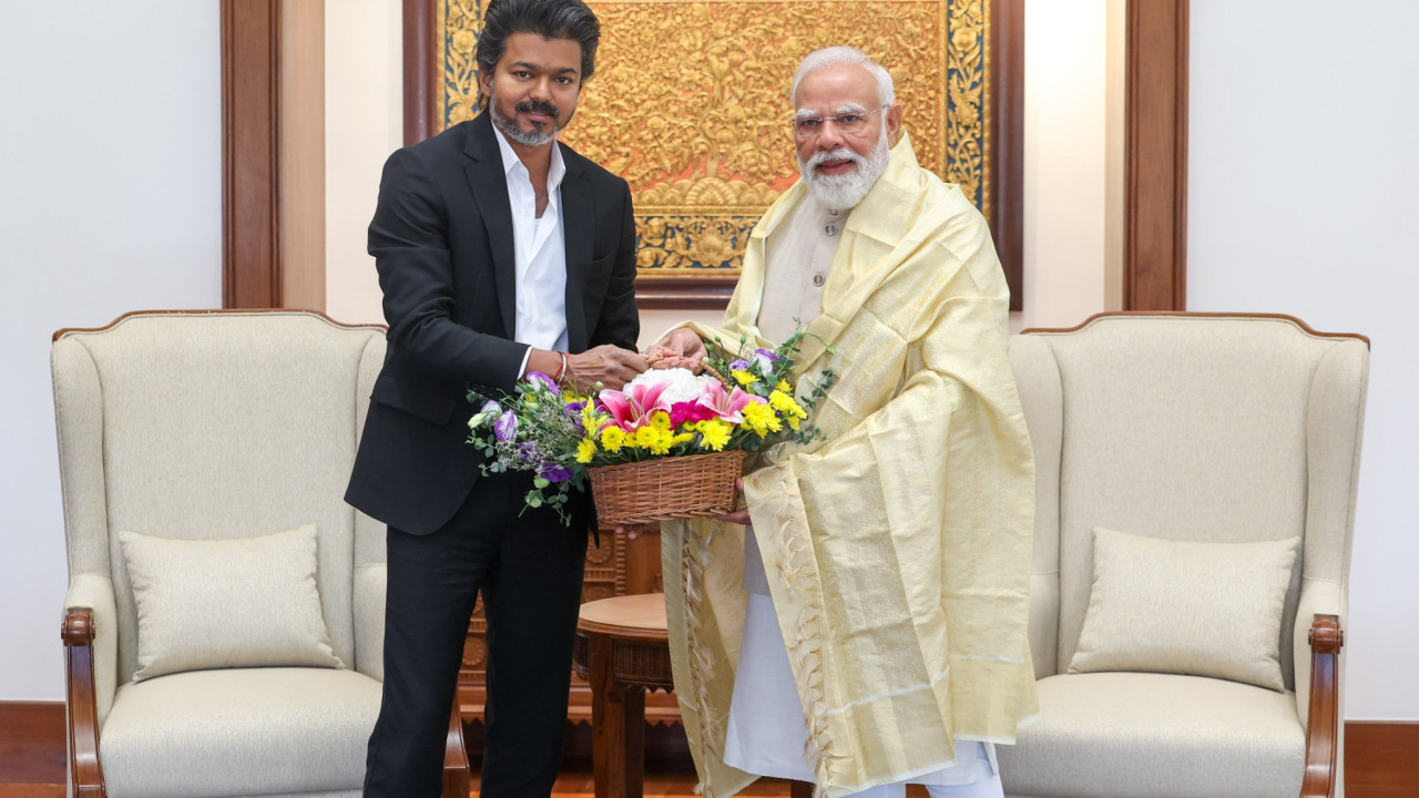MK Stalin Meets PM Modi Requests on Mekedatu Project