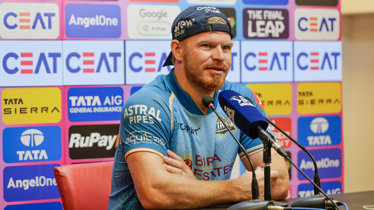 Glenn Phillips Angry at Reporter Question After Gujarat Titans Loss