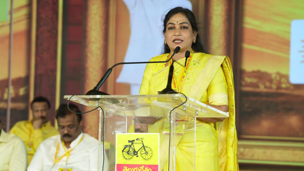 Vangalapudi Anitha Slams Rival Party as Axe Party at TDP Mahanadu