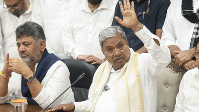 Siddaramaiah staying in state politics says Satish Jarkiholi
