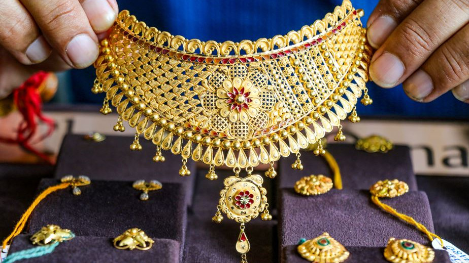 Gold Demand Plummets in India Due to Import Duty Hike